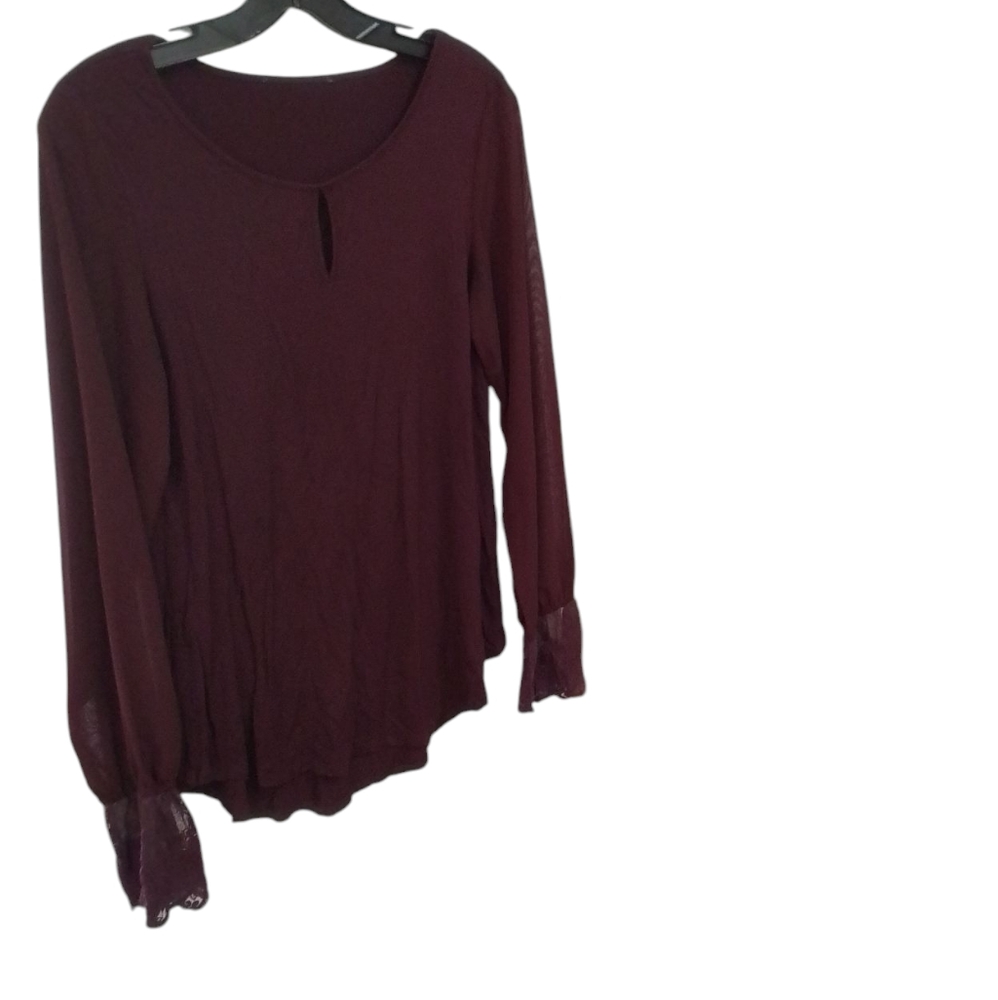 Women’s M / L Long Sleeve Top No Label Materials /size